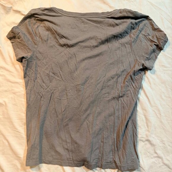 FIVE mixed brand S/S Tees LARGE (mauve/grey+graphic/blk+whit strp/brn strp) - Picture 9 of 11